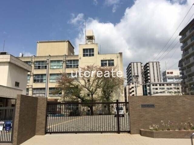 写真：大阪市立宮原中学校