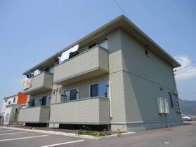 カーサコーラル A棟の外観