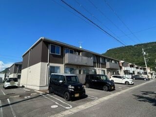 写真:シャインポート屋島 G・H棟 H棟の外観