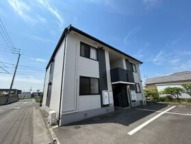 エクセレンスファミール木太 A棟の外観