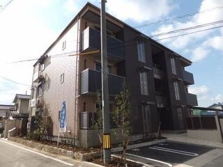 写真:シャラーレ西深津の外観