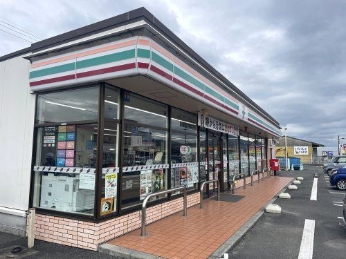 セブンイレブン 八代高下西町店