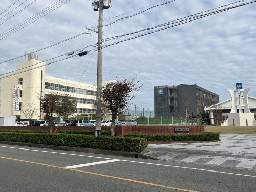 私立秀岳館高校