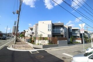 写真:宝塚市中州2丁目の外観