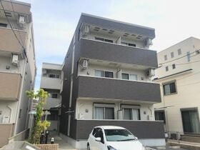 宝塚市鹿塩１丁目の外観