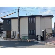 宝塚市平井山荘の外観