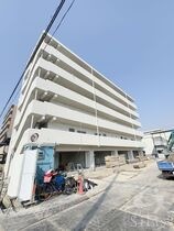 西宮市上甲子園4丁目の外観