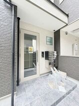 尼崎市東本町1丁目の外観