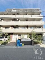 西宮市里中町3丁目の外観