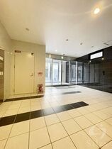 尼崎市西本町8丁目の外観