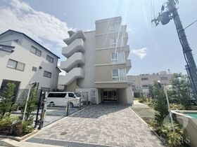西宮市中須佐町の外観