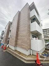 門真市本町の外観