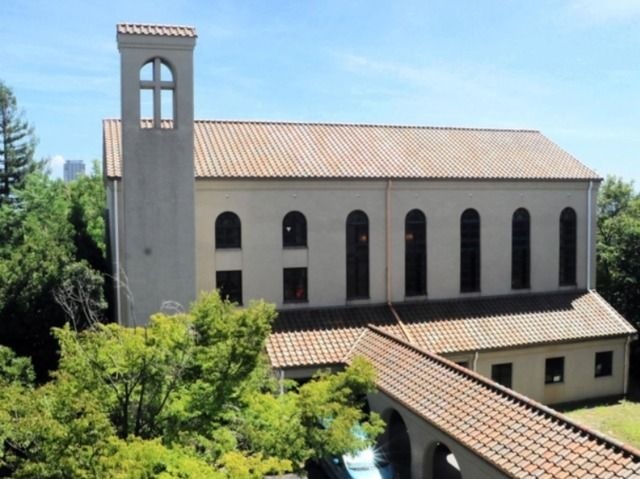 私立頌栄短期大学