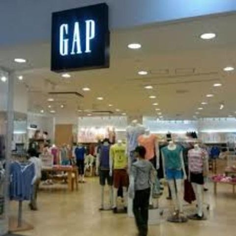 GAPストアららぽーと甲子園店