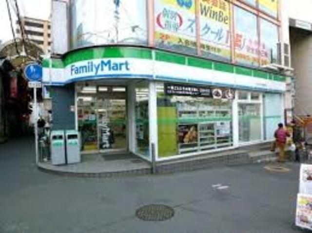 ファミリーマート京屋河内花園駅前店