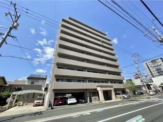 写真:サンシティ道三町の外観
