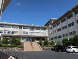 写真：岡山県立津山東高等学校　教務室