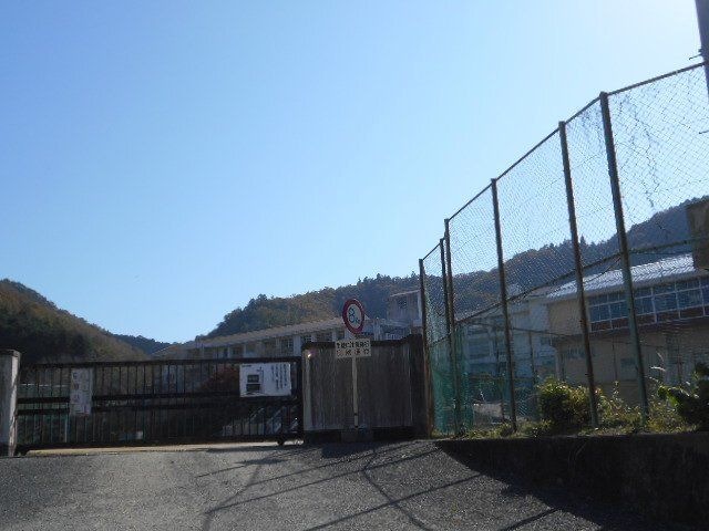 美作市立美作中学校