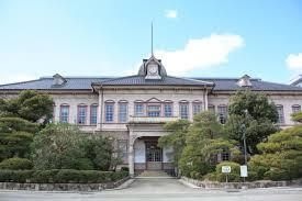 写真：岡山県立津山中学校・高等学校