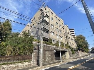 写真:ダイアパレスロイヤル八事の外観