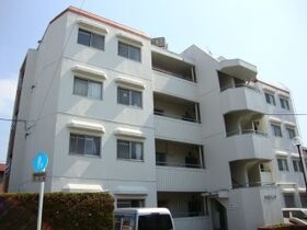 名古屋市瑞穂区中根町２丁目の外観
