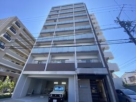アレーヌコート新瑞橋の外観