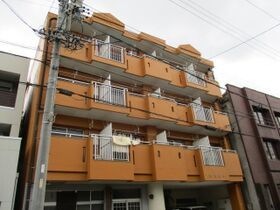 丸和マンションの外観
