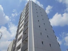 シャルールの外観