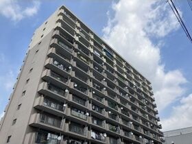 サンベアーマンション金山の外観