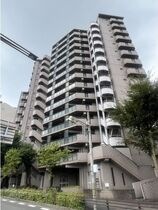 バンベール・グラン山手 弐番館の外観