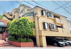 ダイアパレス本山の外観