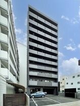 GRAN DUKE伝馬町の外観