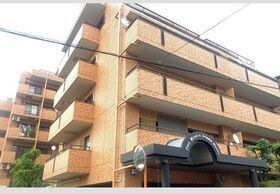 ライオンズマンション杁中ガーデンD棟の外観