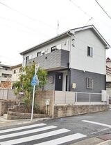 comodo八勝通の外観