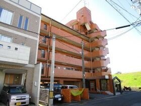 ティーグル名西の外観