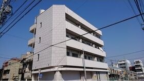 ハイツ青山の外観