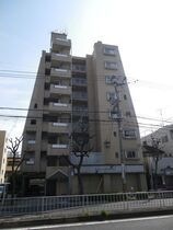 レスポアール豊岡の外観