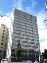 アデグランツ大須の外観