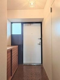 玄関(内側)