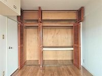 洋室5.9畳の物入