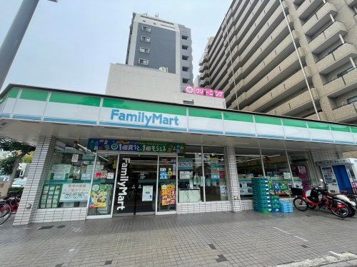 ファミリーマート 鶴舞店