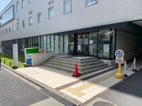 ファミリーマート ばんたね病院店