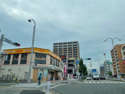 セブンイレブン 名古屋阿由知通4丁目店