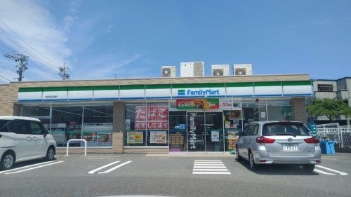写真：ファミリーマート 名西康生通店