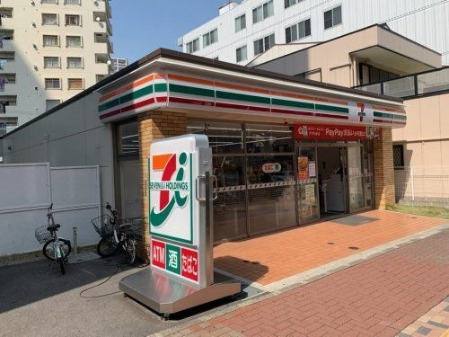 セブンイレブン 名古屋東別院駅北店