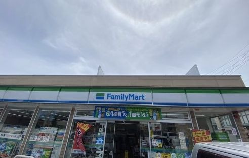 ファミリーマート 港土古店