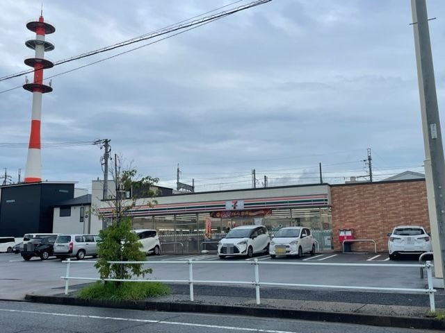 セブンイレブン 名古屋烏森町8丁目店