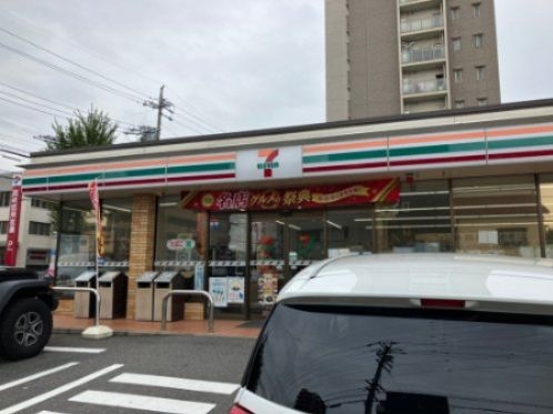 写真:セブンイレブン 名古屋弥富通1丁目店