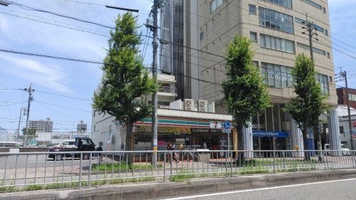 セブンイレブン 名古屋菊井2丁目店