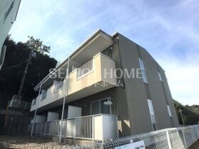 ジュネス御堂坂 A棟の外観